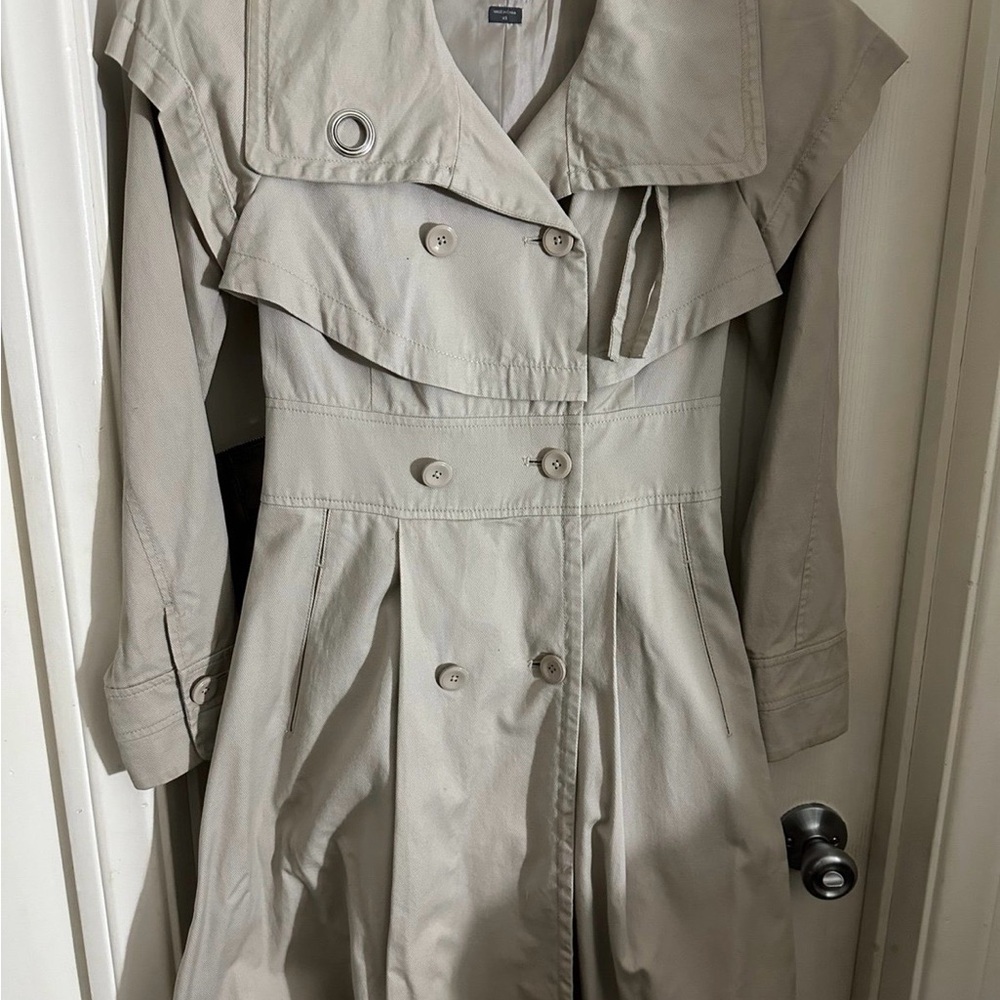 Armani Exchange XS Beige Coat, Accentuates Waist, slimming